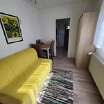 Apartmán Messezimmer Am Thewissenweg