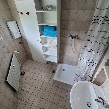 아파트 Messezimmer Am Thewissenweg *