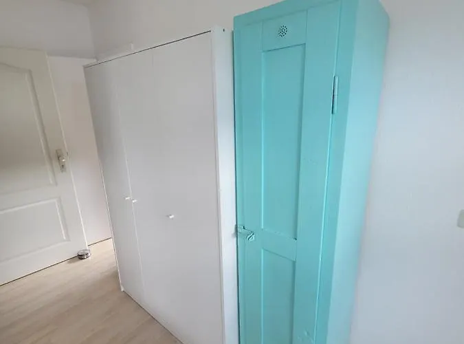 Messezimmer Am Thewissenweg * Düsseldorf