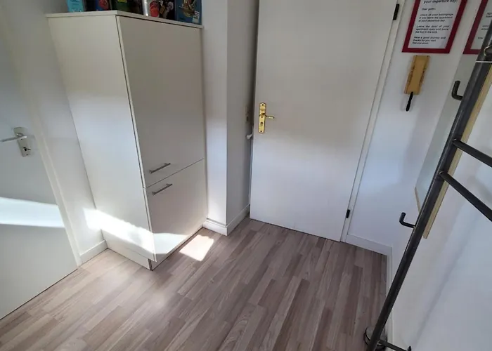 Lägenhet Messezimmer Am Thewissenweg *