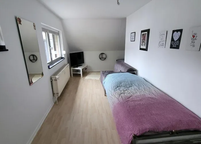 Apartamento Messezimmer Am Thewissenweg Düsseldorf
